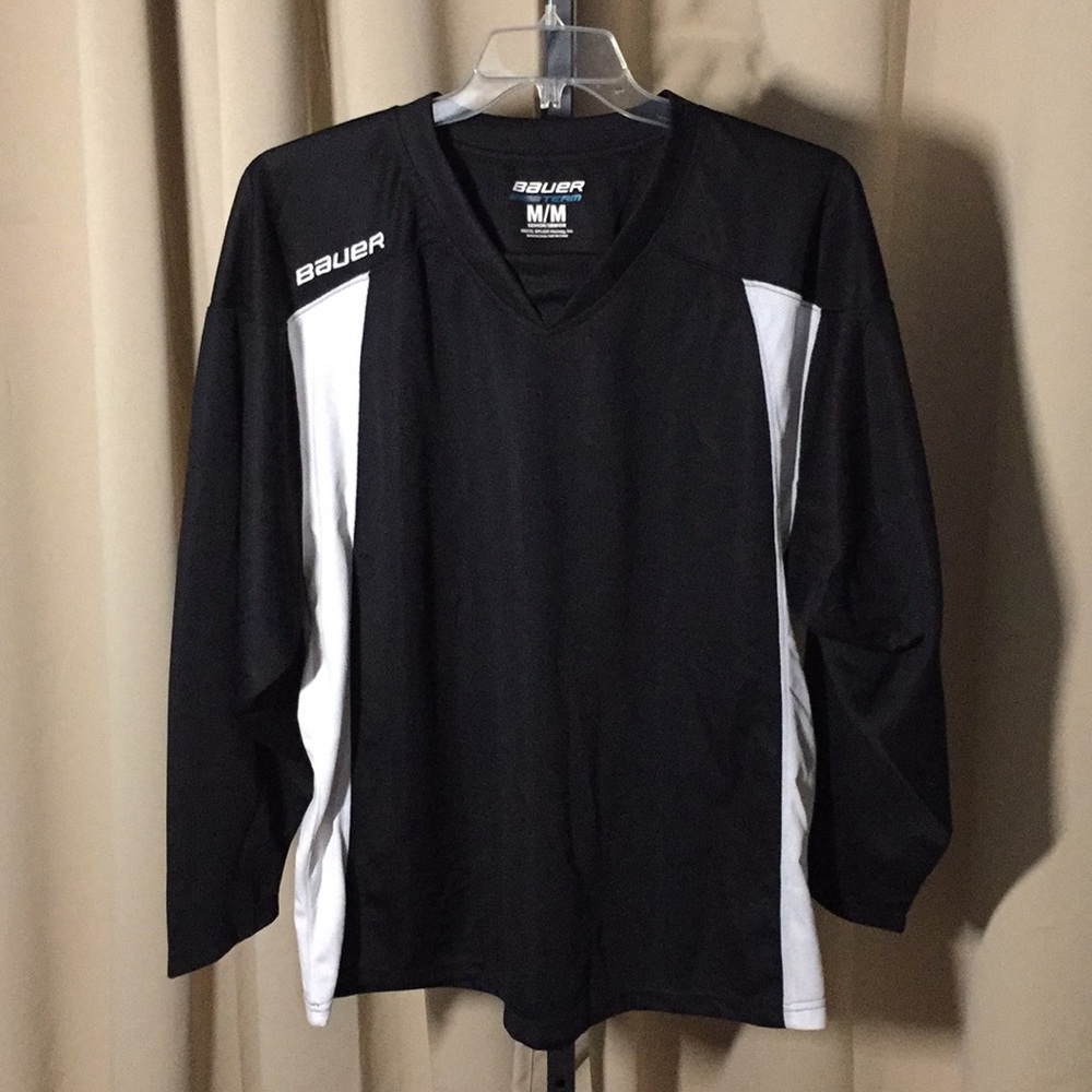 Bauer Sports Shirt Size Medium